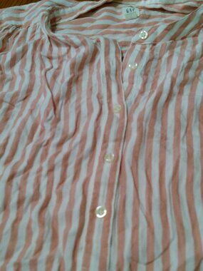 GAP BLOUSE SIZE SMALL STRIPED GOOD CONDITION